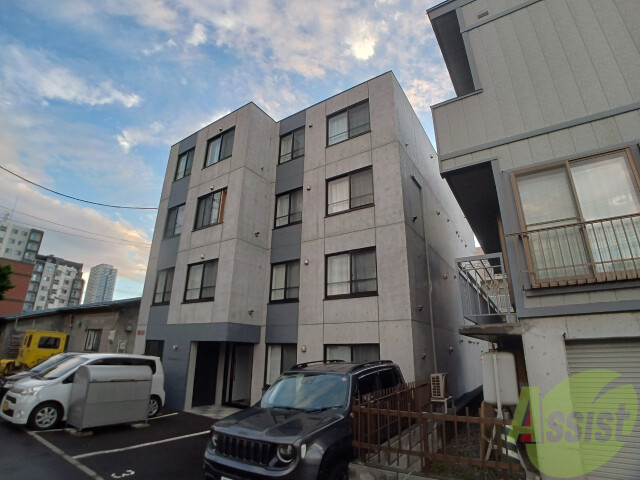 建物外観　札幌市東区北１４条東「Ｂｂｌｏｏｎ１４」