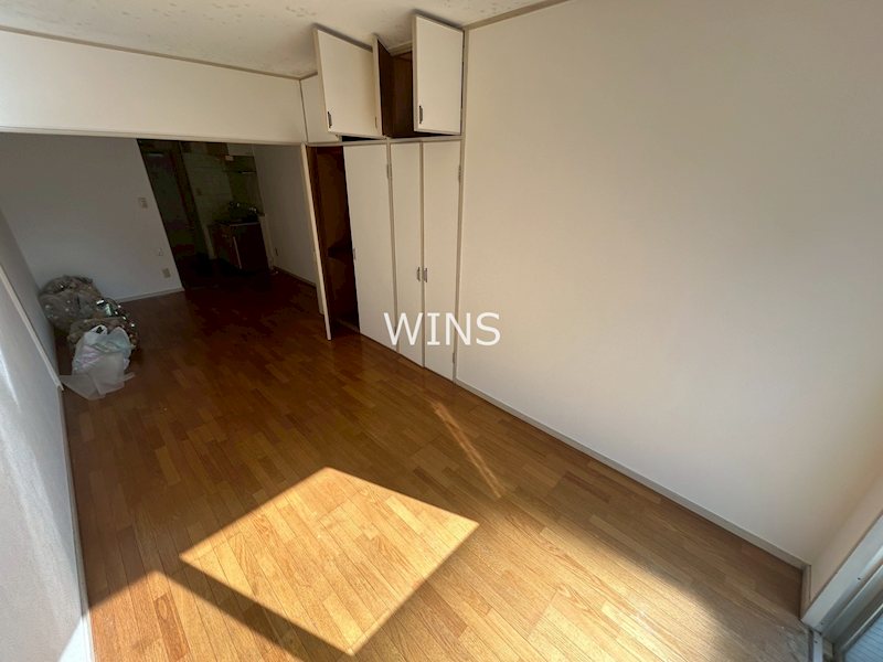 居室・リビング　別部屋参考写真です