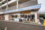 コンビニ　ローソン戸塚川上町店（コンビニ）まで657m