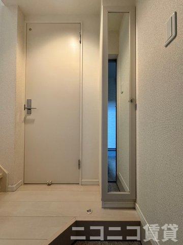 玄関　別号室イメージの為、現状を優先致します。