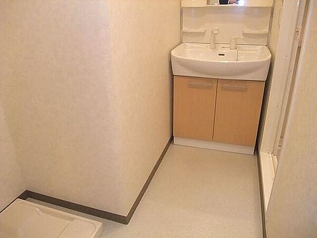 洗面設備　弊社は都内全域の物件をご紹介可能です！