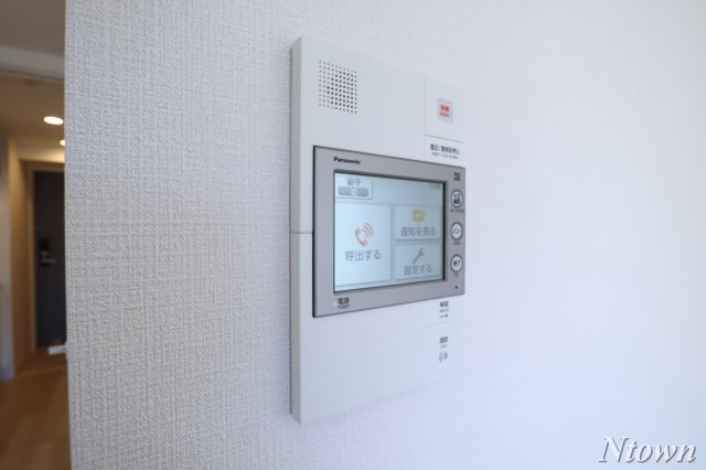 セキュリティ　モニター付きインターホンです
