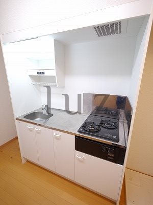 キッチン　グリル付きのシステムキッチンです！