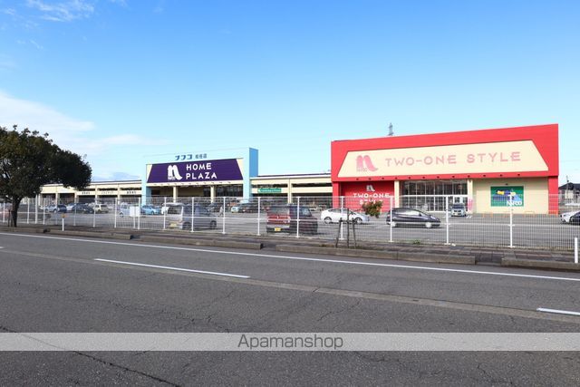 ホームセンター　ホームプラザナフコ松任店（ホームセンター）まで989m