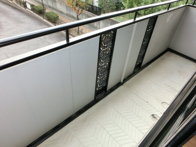 バルコニー　ベランダ