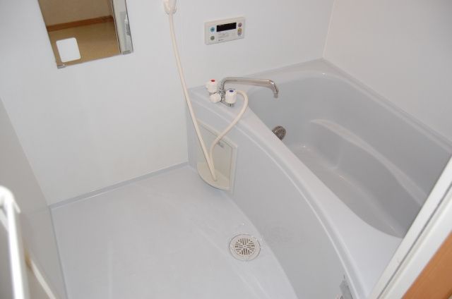 バス・シャワールーム　※同建物同型別のお部屋