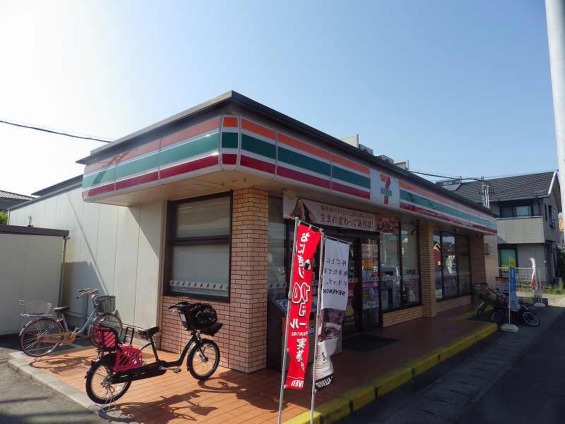 コンビニ　セブン－イレブン四日市楠町南五味塚店（コンビニ）まで785m