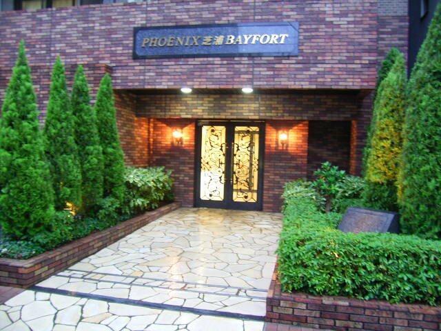 建物外観　建物入り口