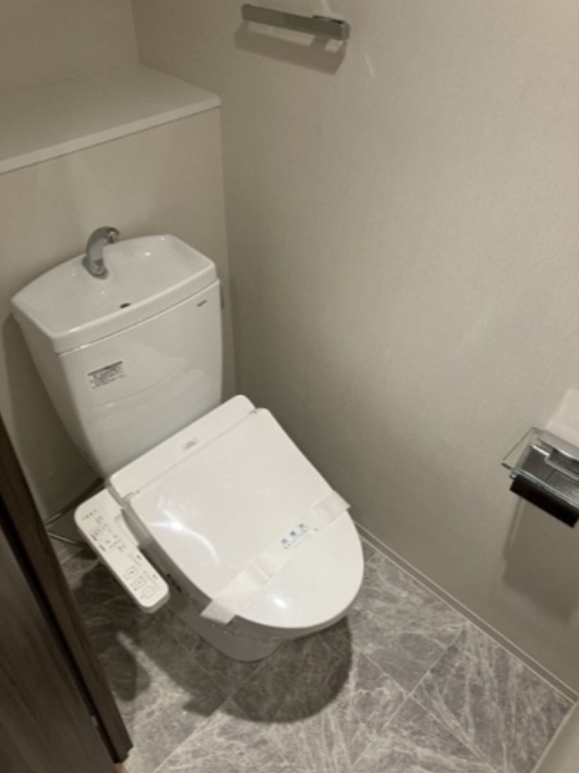 トイレ　トイレです。
