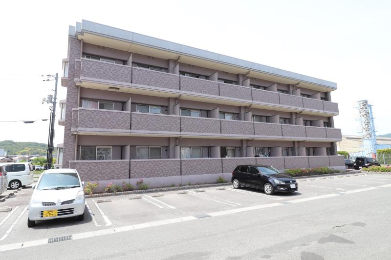 建物外観　ロンディネＢ　建物外観