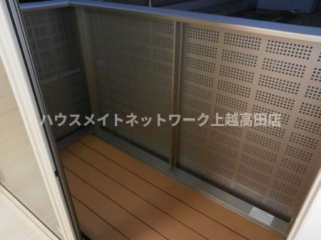 バルコニー　バルコニー