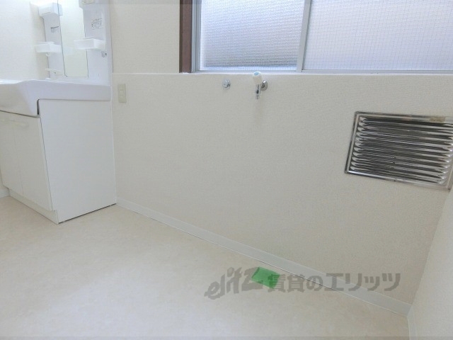 その他部屋・スペース　洗濯機置場