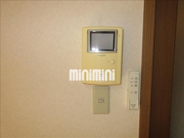 セキュリティ　ＴＶモニター付きのインターホンです。