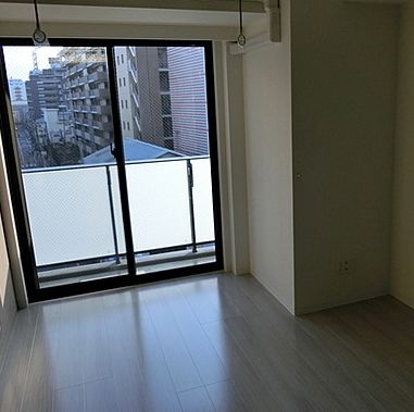 その他部屋・スペース　明るい色調の室内です