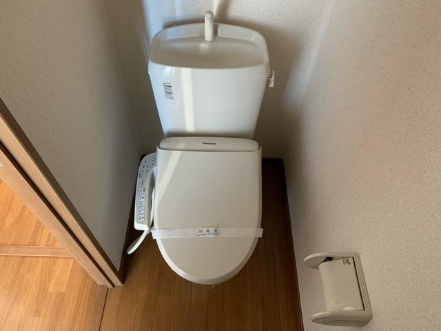 トイレ　※106号室の画像です