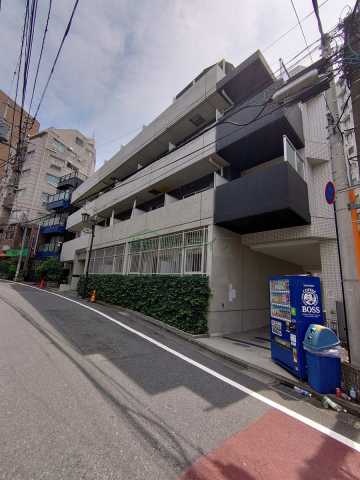建物外観　ステージファースト東新宿