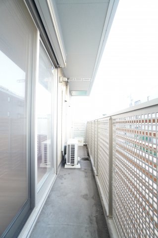 バルコニー　※同物件・同タイプの写真です。