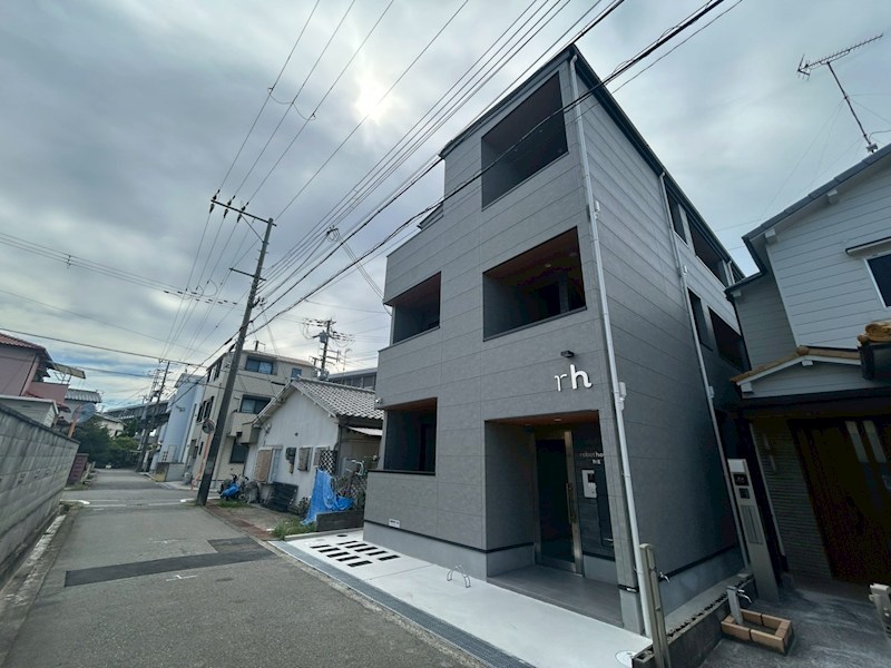 ROBOT HOME魚住の外観写真