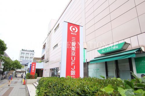 銀行　三菱東京UFJ銀行 新浦安駅前（銀行）まで746m