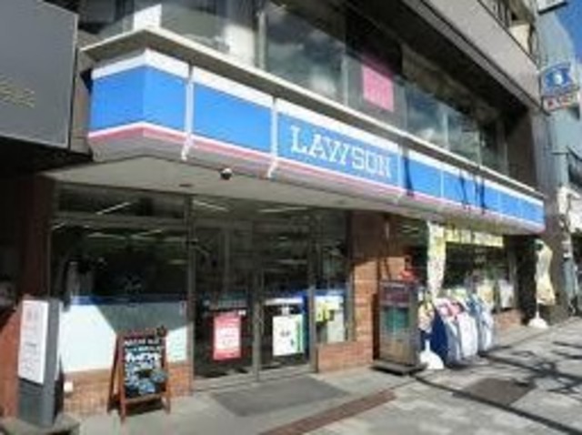 コンビニ　ローソン岩本町三丁目店（コンビニ）まで125m