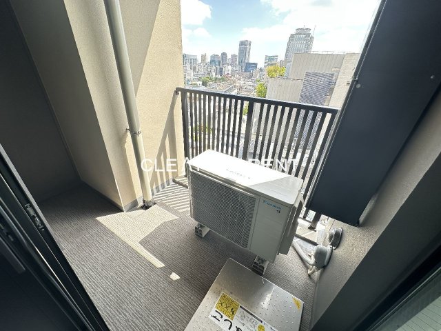 バルコニー　南西向きの開けた眺望