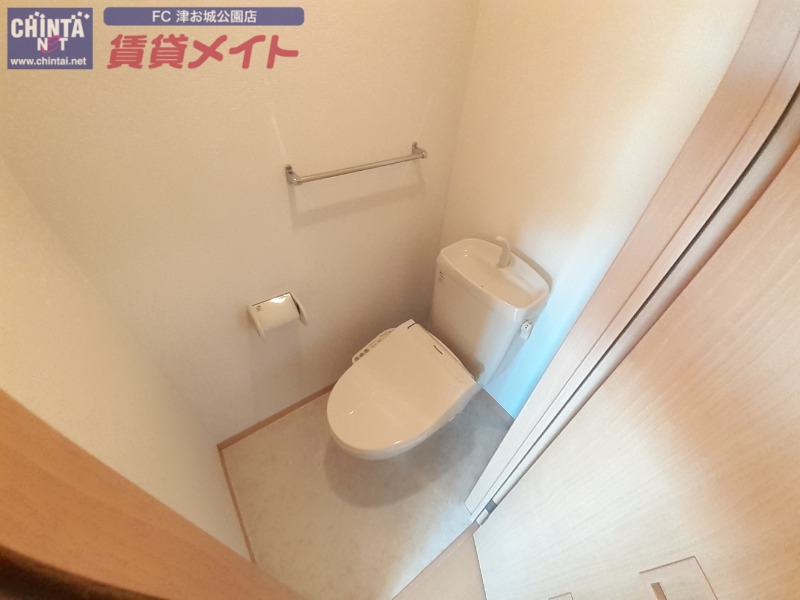 トイレ　別部屋画像参考