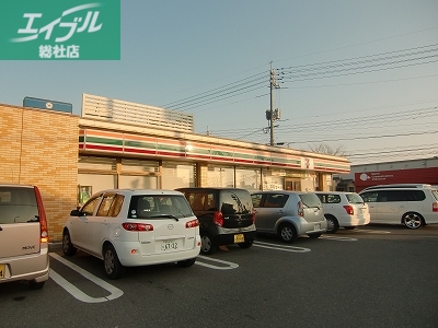 コンビニ　セブンイレブン倉敷安江店（コンビニ）まで491m