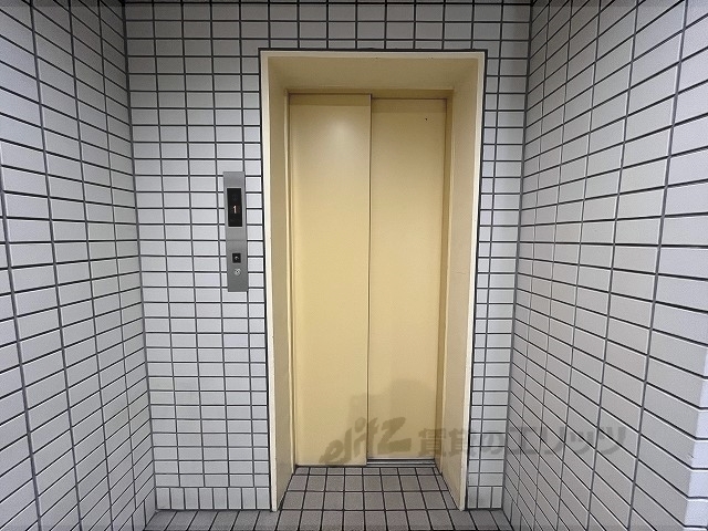 その他　エレベーター