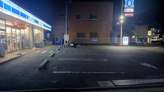 コンビニ　ローソン 小菅四丁目店（コンビニ）まで109m