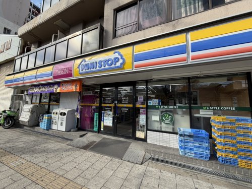 コンビニ　ミニストップ 夕陽ヶ丘店加賀徳酒店（コンビニ）まで118m