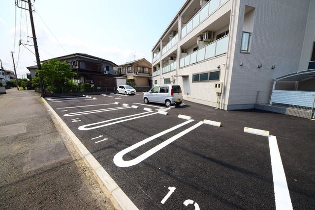 駐車場　★★１階コンビニ・駅前物件★★
