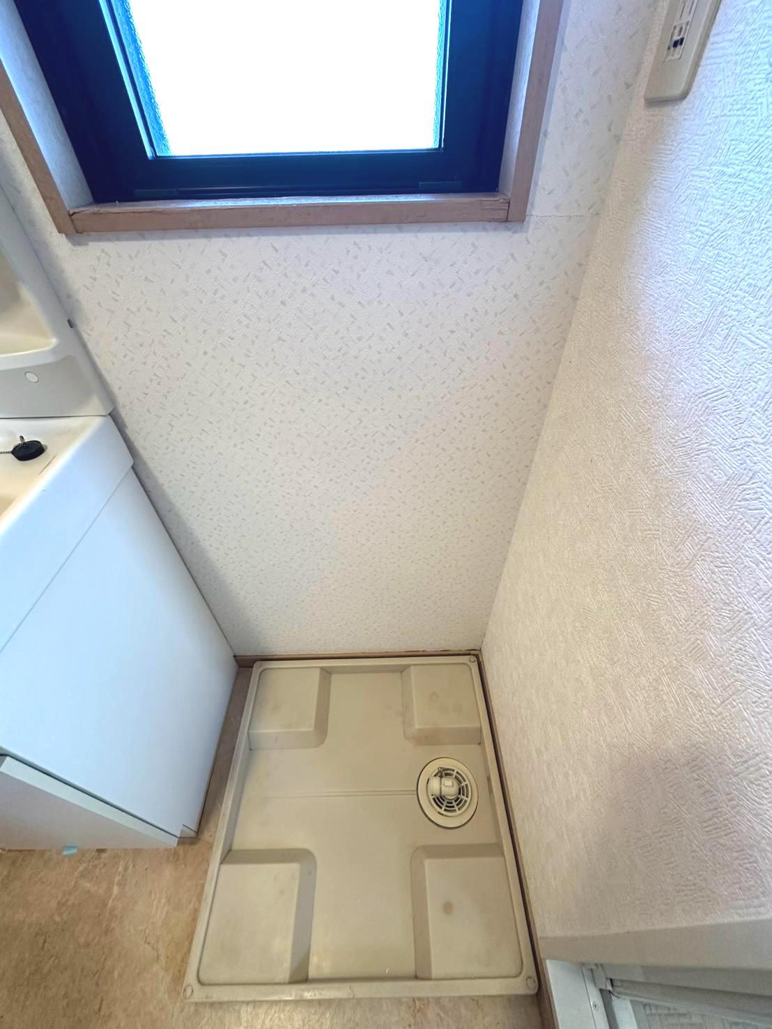 その他　洗濯機置場