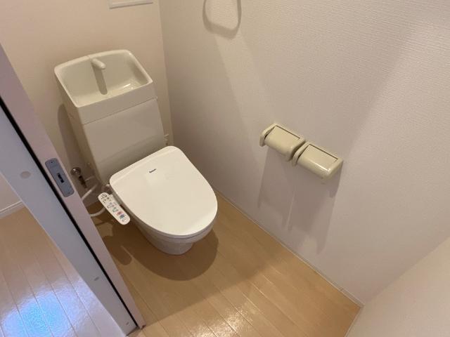 トイレ　シャワー付トイレ