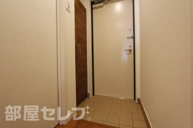 玄関　※６０１号室　撮影