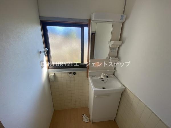 大島町南窪貸家の内装写真