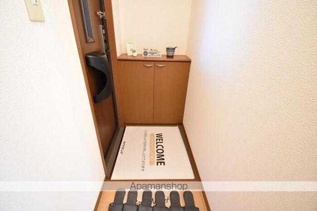 パストラルみまやA・Bの玄関写真