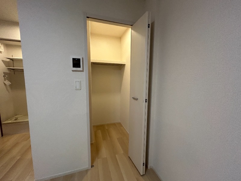 収納　１０２号