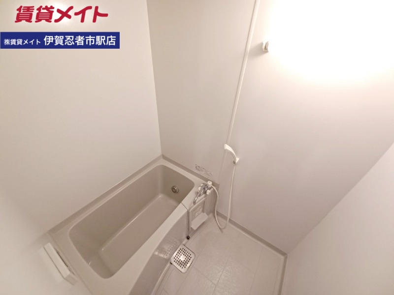 バス・シャワールーム　同物件別室写真