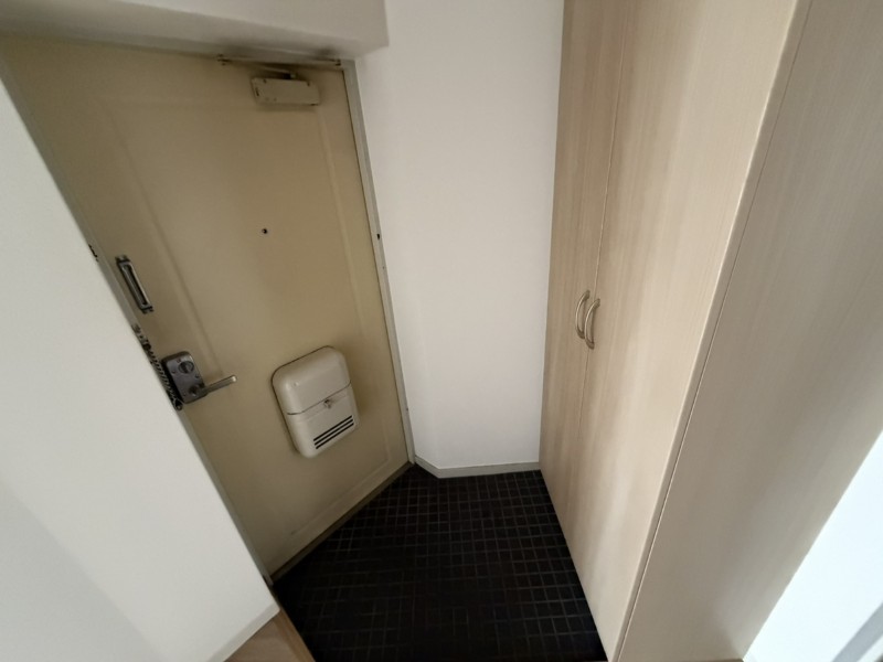 竹内ビルの玄関写真