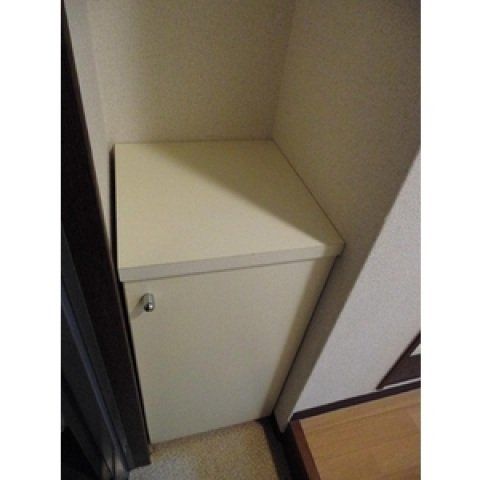 玄関　同仕様タイプの写真です。