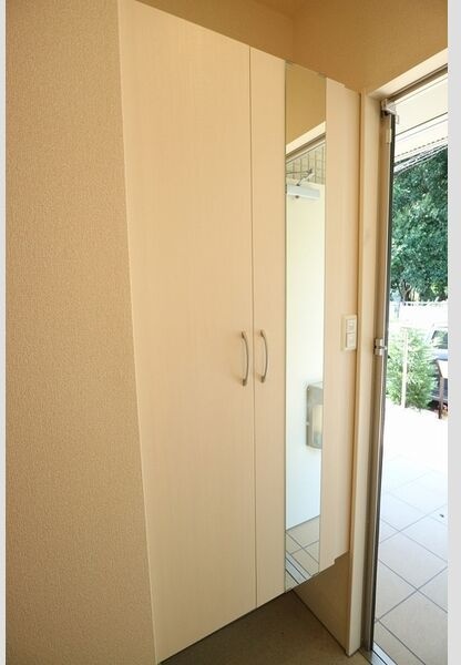 ＪＲ福知山線 猪名寺駅 徒歩10分 2階建 築13年の内装写真