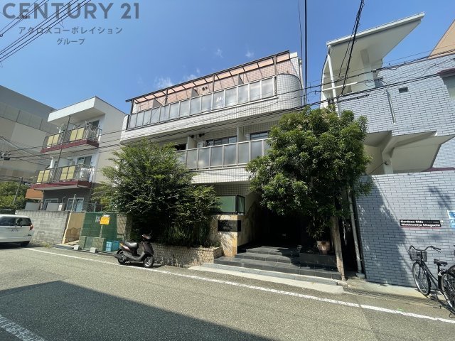 建物外観　敷地内に駐輪場あります！