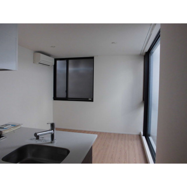 居室・リビング　別部屋参考写真