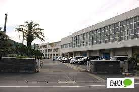 中学校　美浜町立河和中学校（中学校）まで2211m