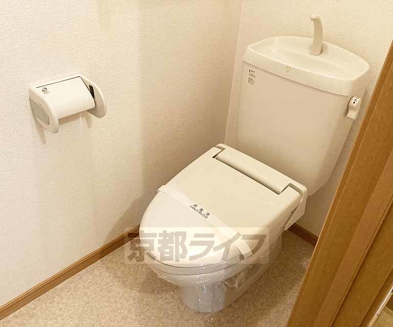 トイレ　清潔感のあるトイレです・