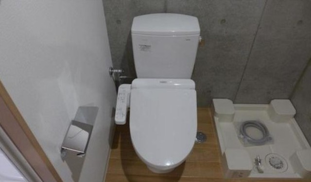 トイレ　トイレ