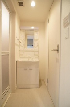 洗面設備　※同施工会社参考写真