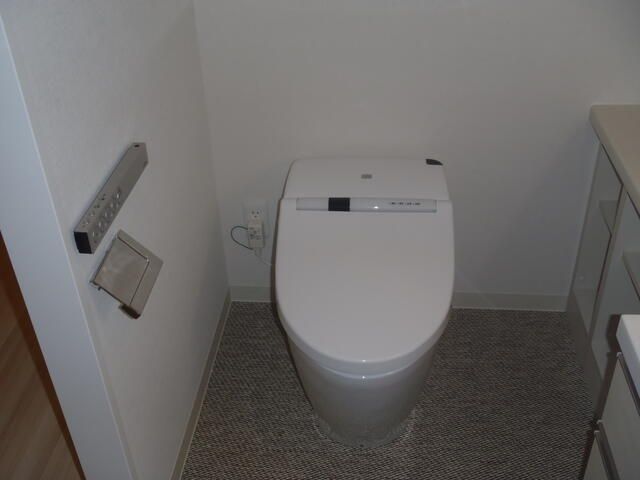 トイレ　コンパクトで使いやすいトイレです