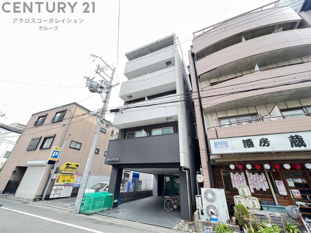 建物外観　安心のオートロック付きです♪