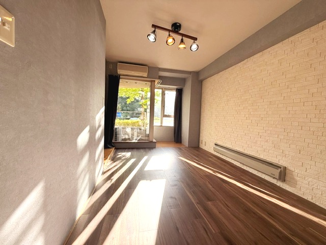 シーアイヴィラ那須塩原IIラムダの居間写真